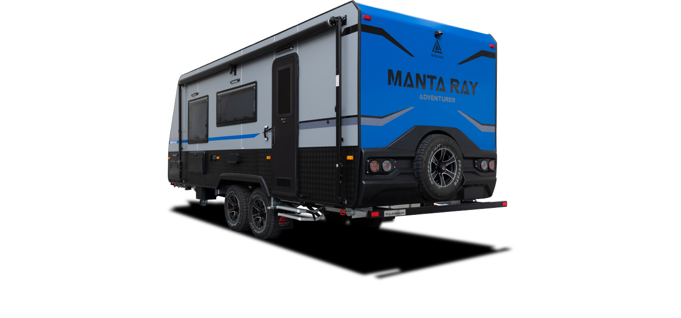 Manta Ray 19 Ft Adventurer Rear 3/4